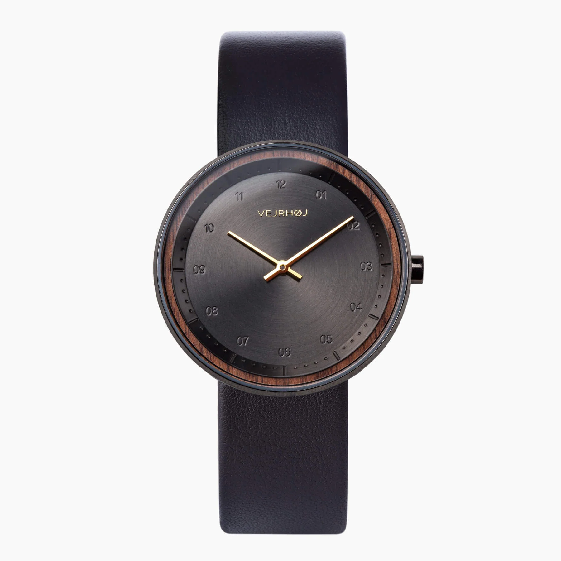 BLACK & GOLD