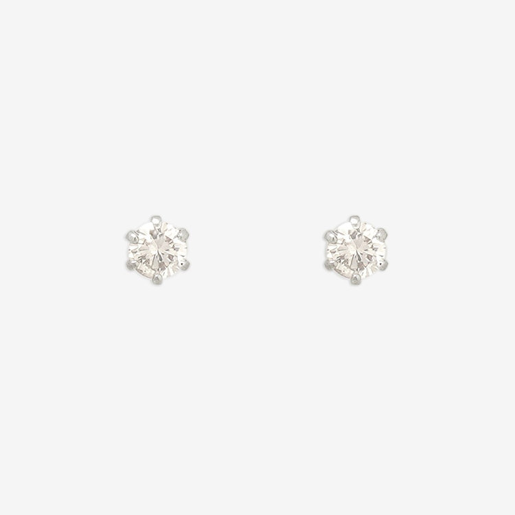 プラチナ ダイヤモンド ピアス